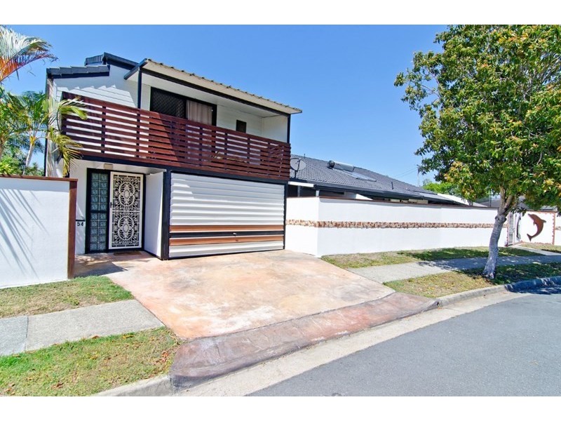 32 Illaroo Street, Palm Beach QLD 4221