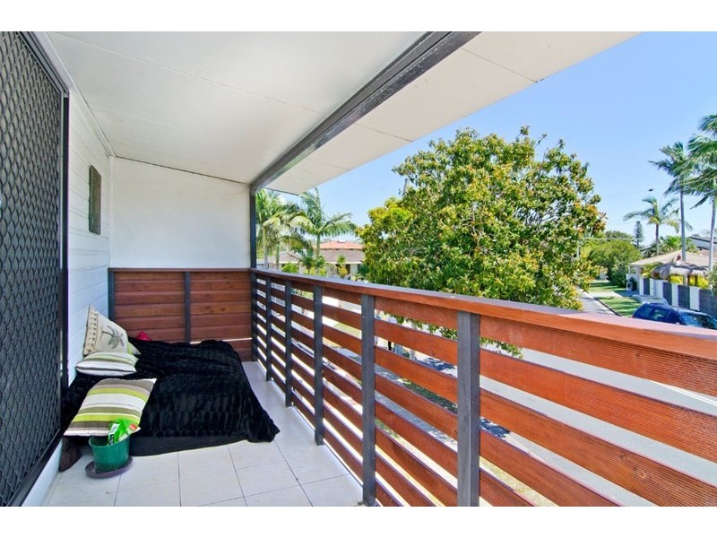 32 Illaroo Street, Palm Beach QLD 4221