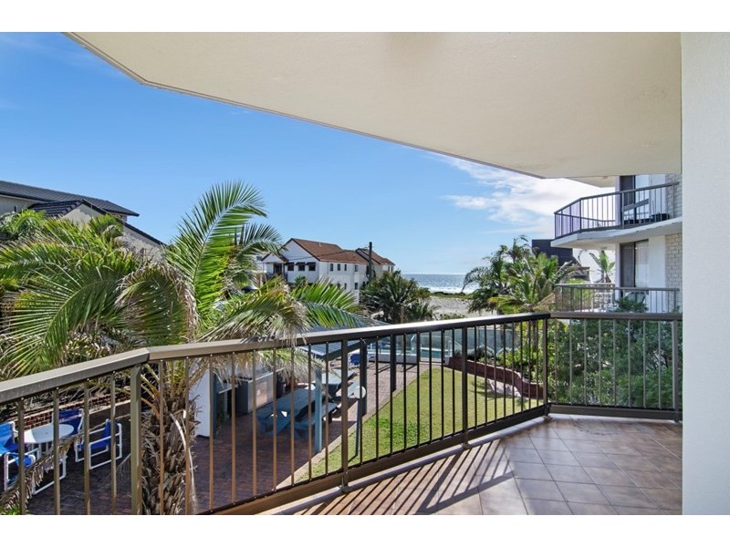 5/1111 Gold Coast Highway, Palm Beach QLD 4221