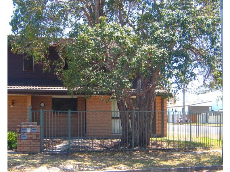 2/23A Twenty Third Avenue, Palm Beach QLD 4221