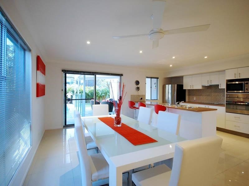 19 Twenty Seventh Avenue, Palm Beach QLD 4221