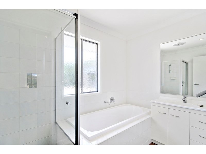 19 Twenty Seventh Avenue, Palm Beach QLD 4221