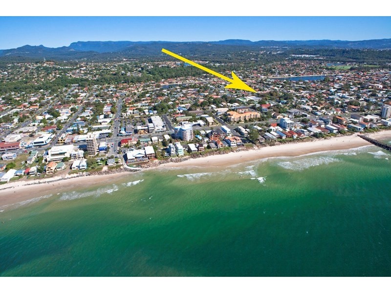 37 Eleventh Avenue, Palm Beach QLD 4221
