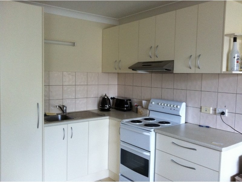 1/450 Cypress Terrace North, Palm Beach QLD 4221