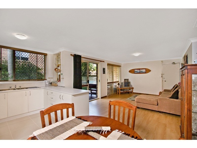 14/1 Rolan Court, Palm Beach QLD 4221