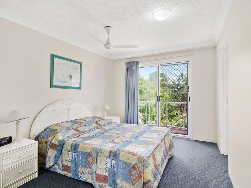 11/1500 Gold Coast Highway, Palm Beach QLD 4221