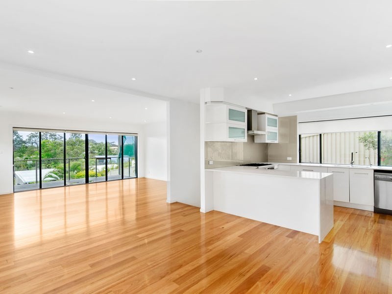153B K P McGrath Drive, Elanora QLD 4221