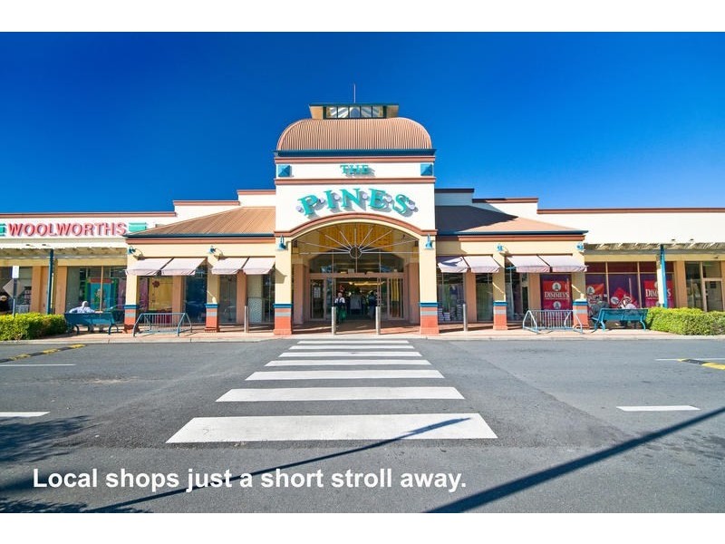 72 Laguna Avenue, Palm Beach QLD 4221