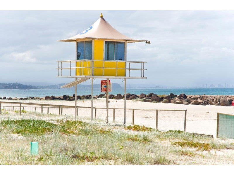 72 Laguna Avenue, Palm Beach QLD 4221