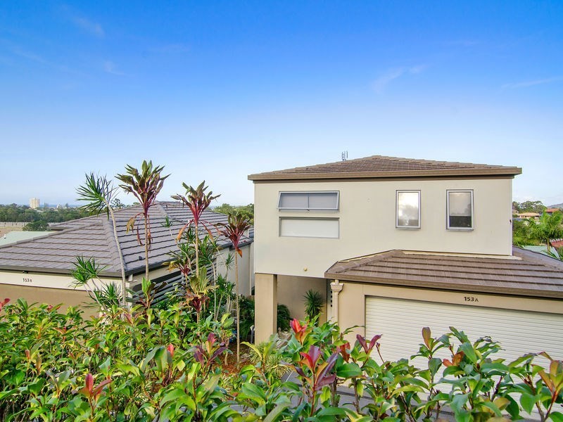 153a K P McGrath Drive, Elanora QLD 4221