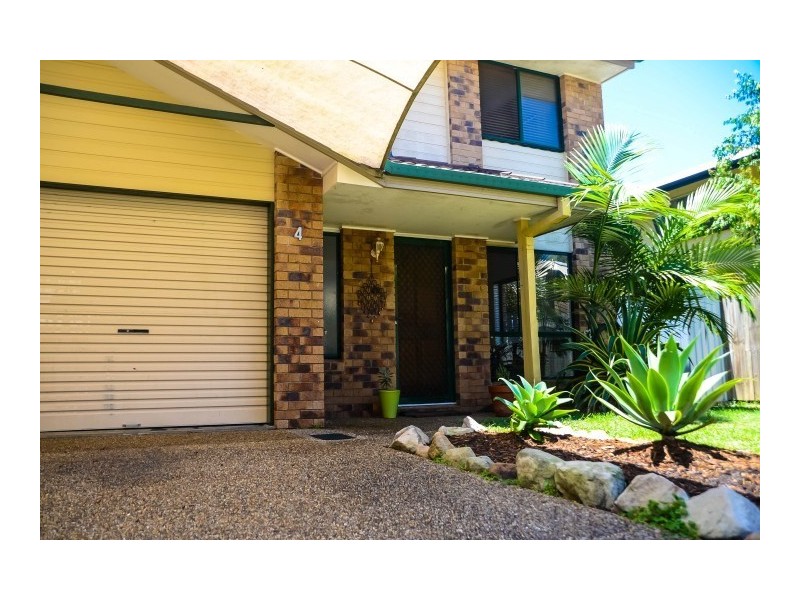 4/1 Karri Court, Burleigh Heads QLD 4220