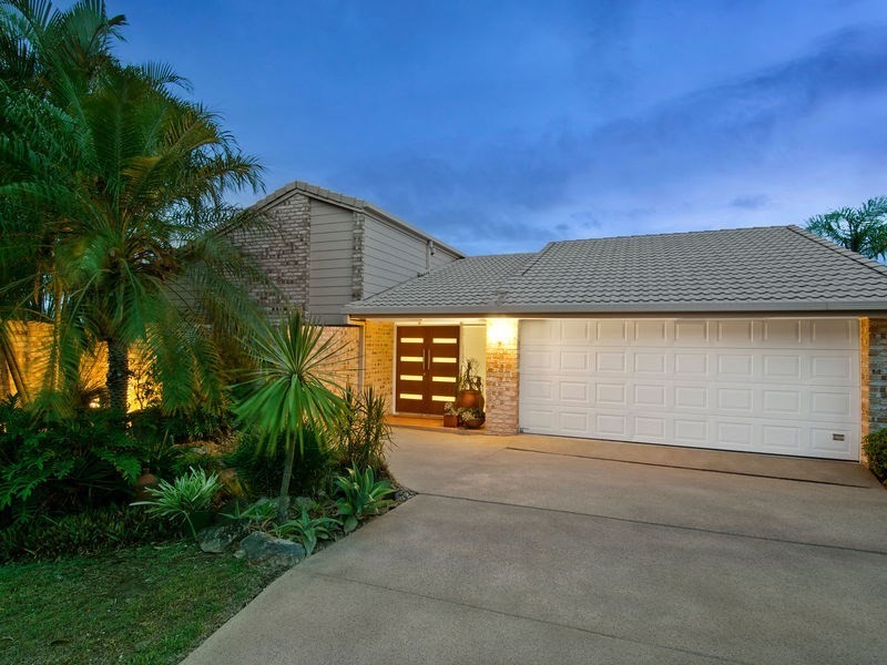 88 Doubleview Drive, Elanora QLD 4221
