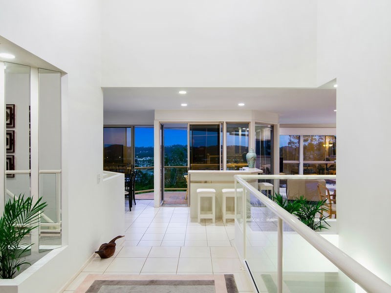 88 Doubleview Drive, Elanora QLD 4221