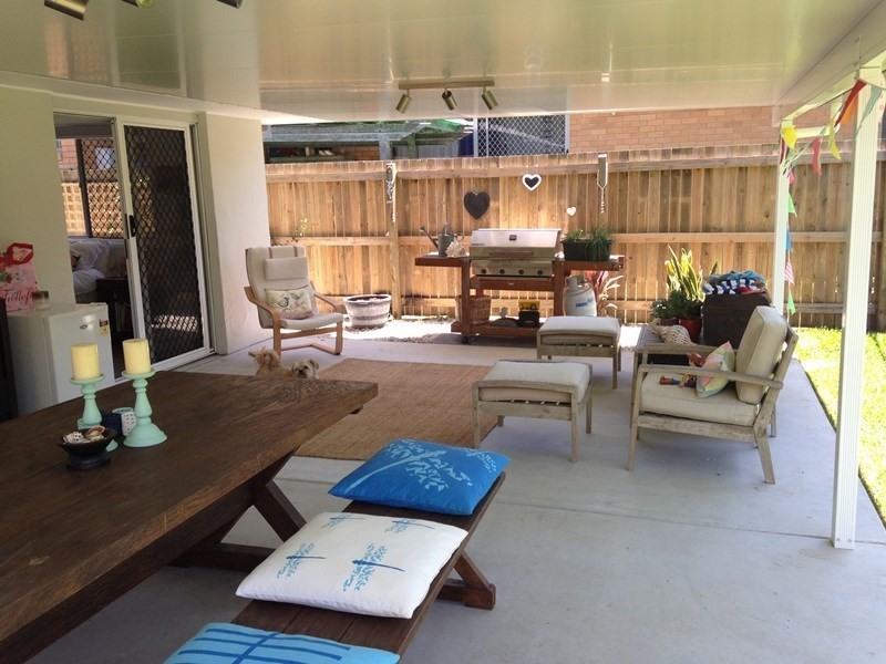 77 Leyte Avenue, Palm Beach QLD 4221