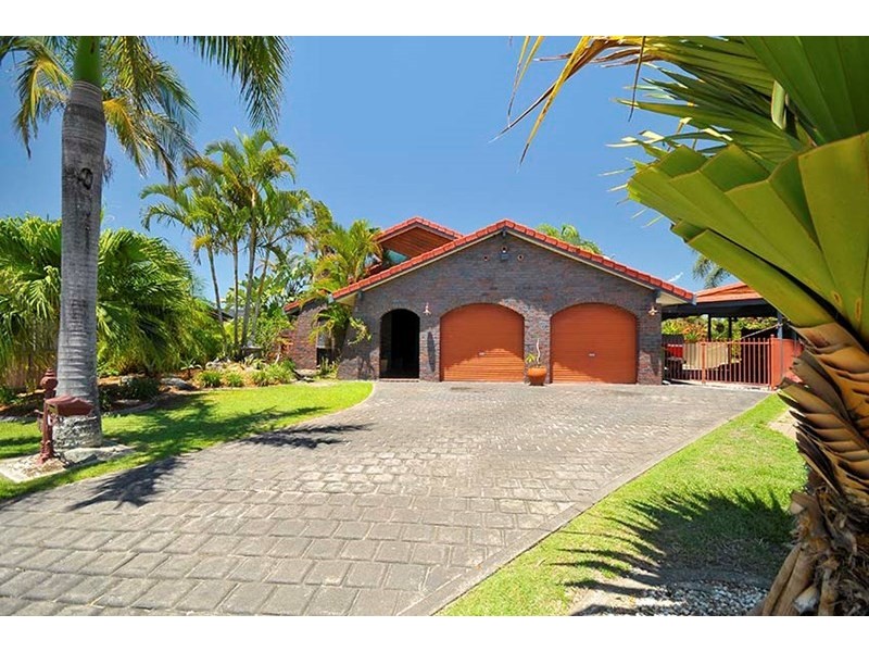 39 Kurrajong Court, Palm Beach QLD 4221