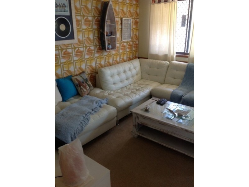 2/21 Jefferson Lane, Palm Beach QLD 4221