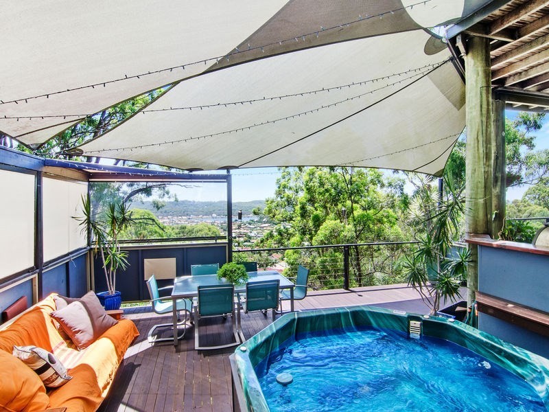 63 Doubleview Drive, Elanora QLD 4221