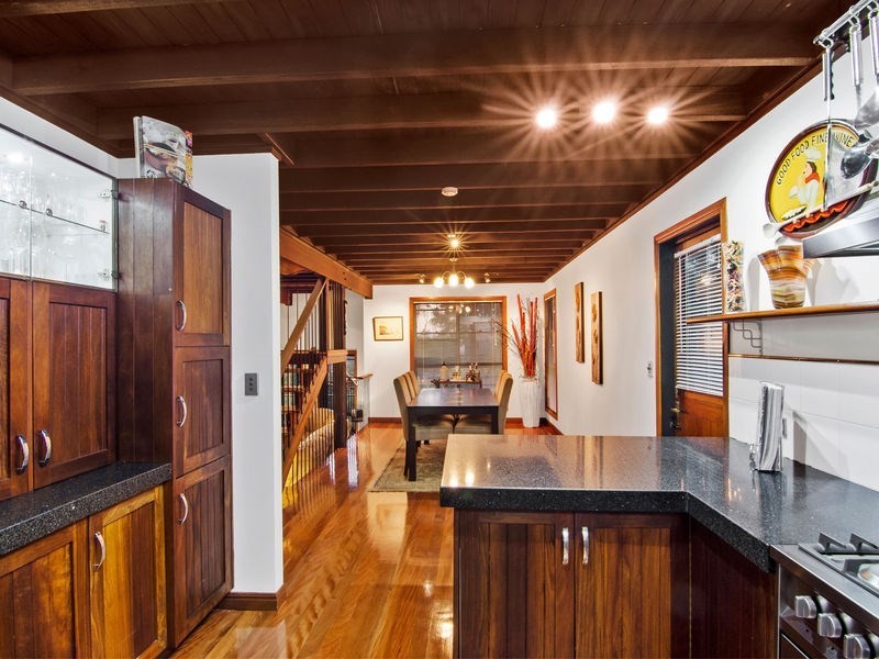 63 Doubleview Drive, Elanora QLD 4221