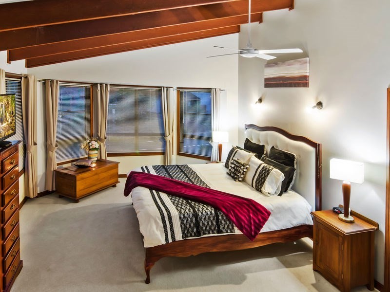 63 Doubleview Drive, Elanora QLD 4221