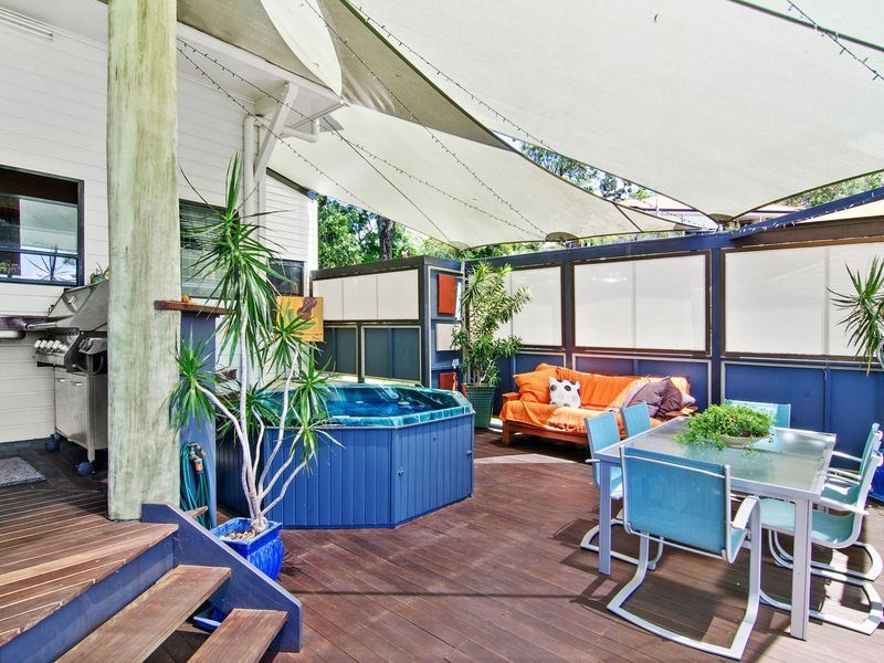 63 Doubleview Drive, Elanora QLD 4221