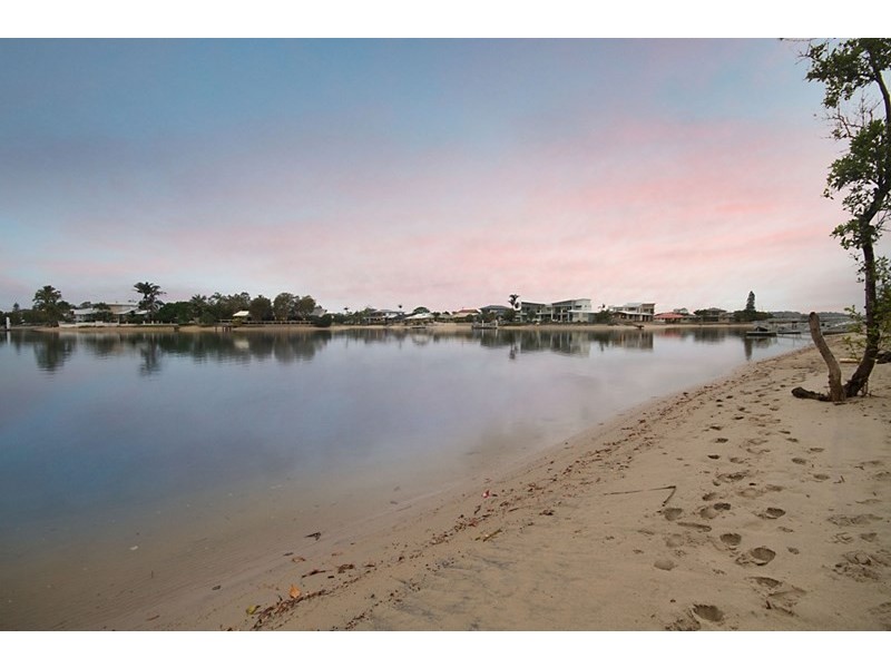 96 Mallawa Drive, Palm Beach QLD 4221