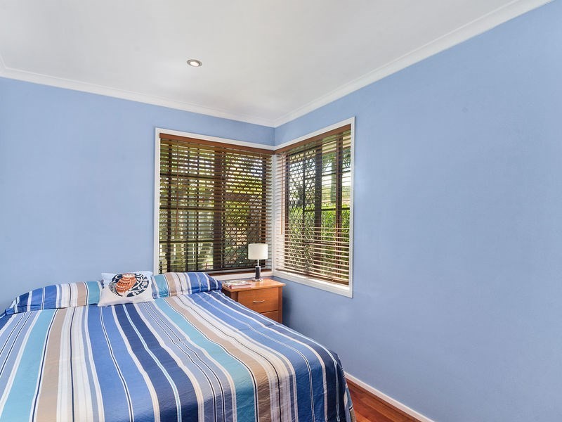 18 Waterdown Drive, Elanora QLD 4221