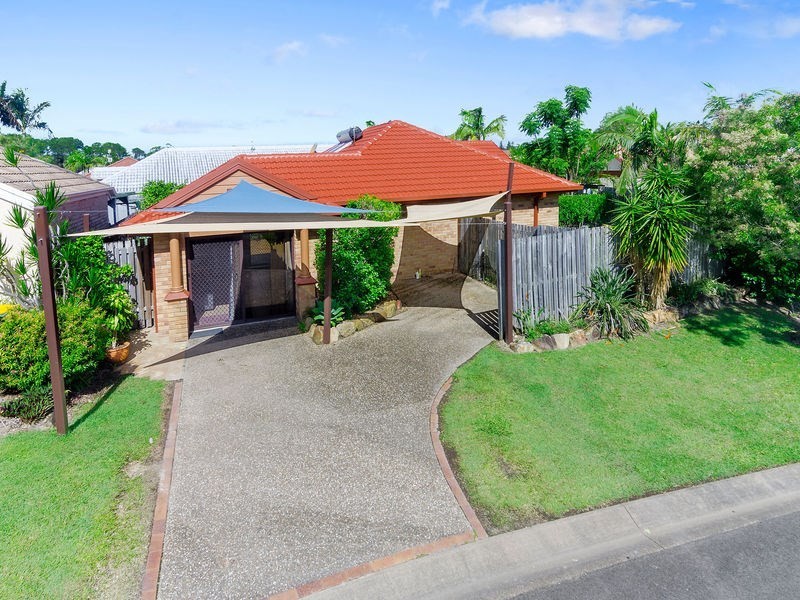 18 Waterdown Drive, Elanora QLD 4221