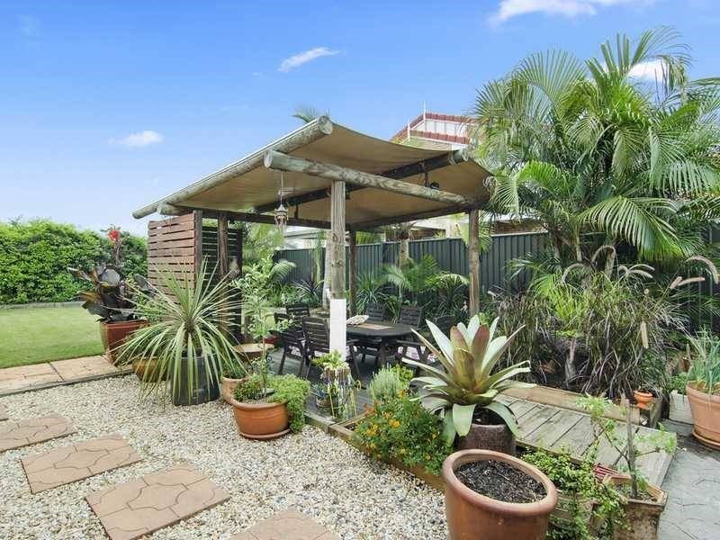 22 First Avenue, Palm Beach QLD 4221