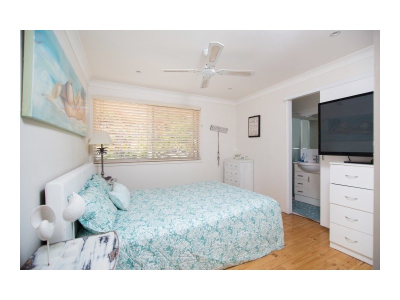 5 Elowra Court, Tugun QLD 4224