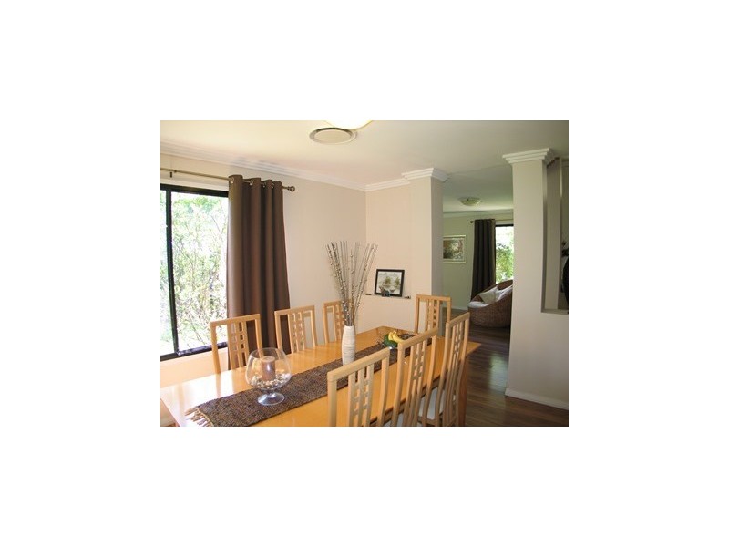 18 Breynia Court, Elanora QLD 4221