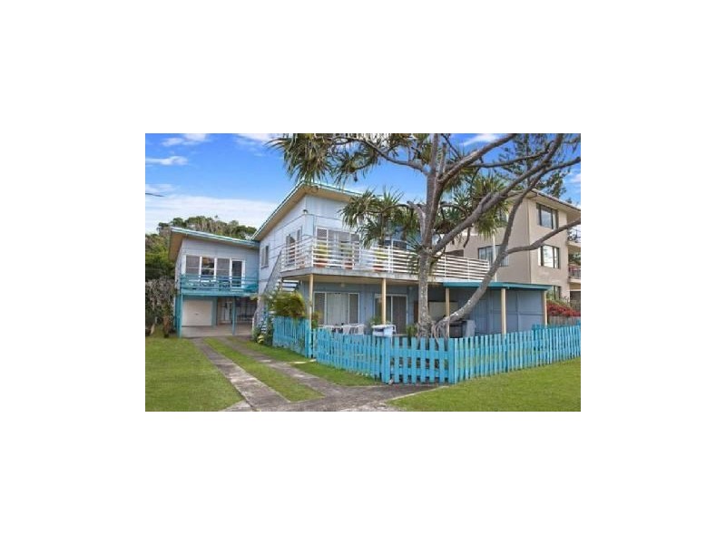 232 Pacific Parade, Bilinga QLD 4225