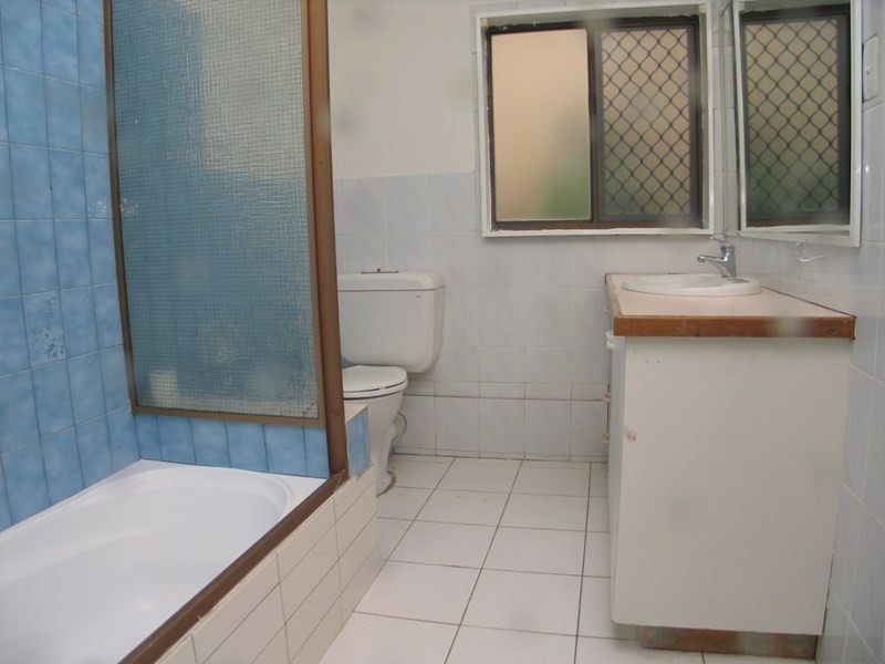 1A/13 Sixth Avenue, Palm Beach QLD 4221