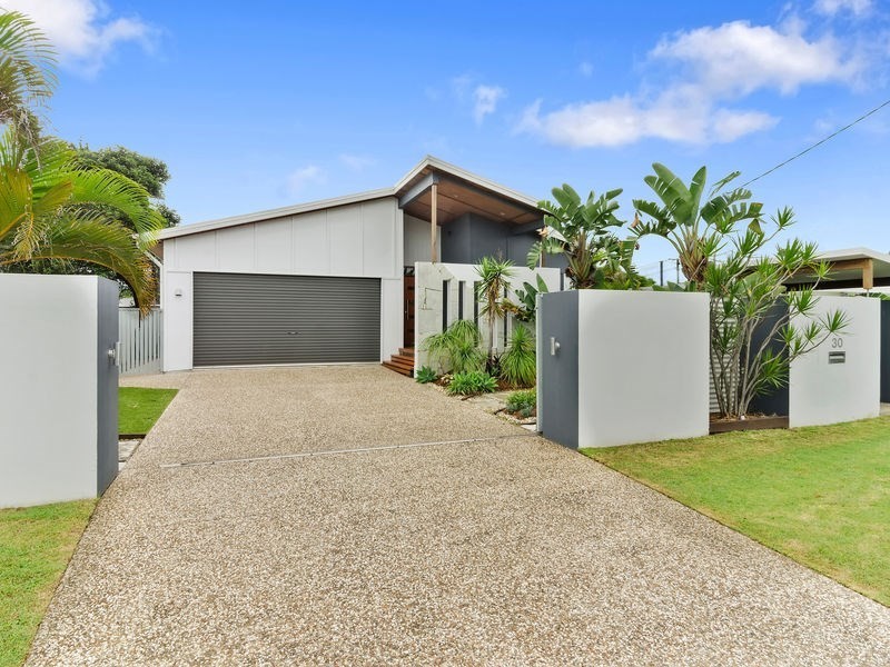30 Townson Avenue, Palm Beach QLD 4221