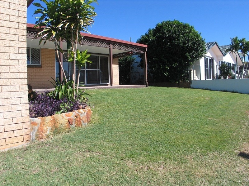 198 Mallawa Drive, Palm Beach QLD 4221