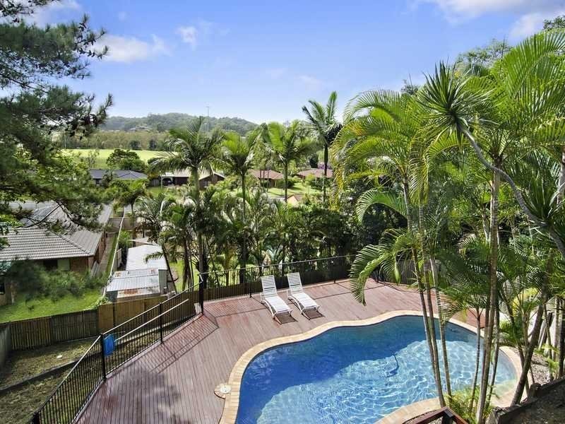 22 Hoffschildt Drive, Currumbin Waters QLD 4223