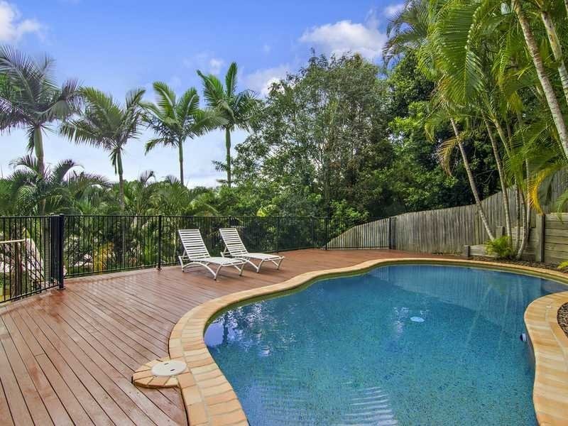 22 Hoffschildt Drive, Currumbin Waters QLD 4223