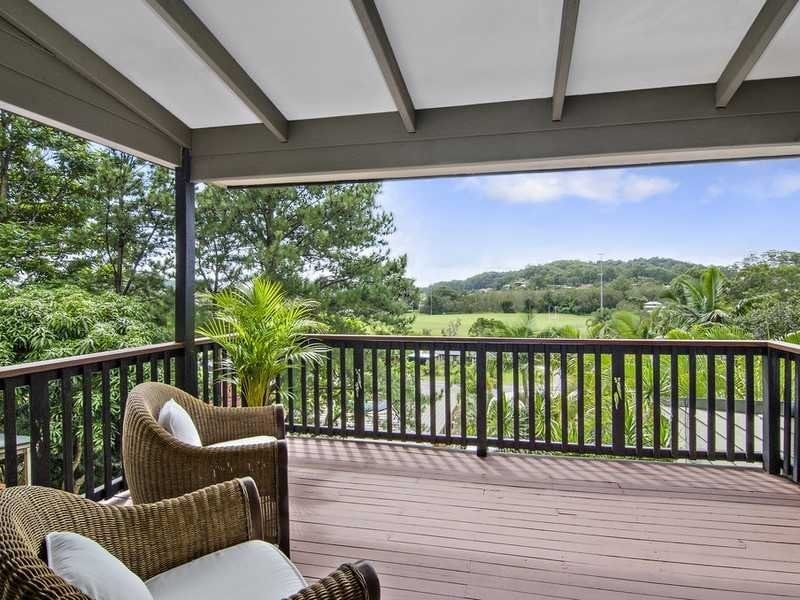 22 Hoffschildt Drive, Currumbin Waters QLD 4223