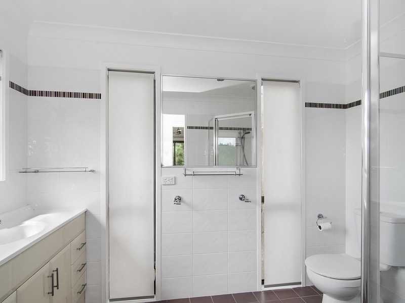 22 Hoffschildt Drive, Currumbin Waters QLD 4223