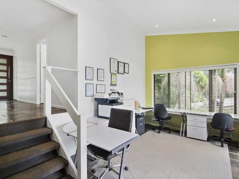 22 Hoffschildt Drive, Currumbin Waters QLD 4223
