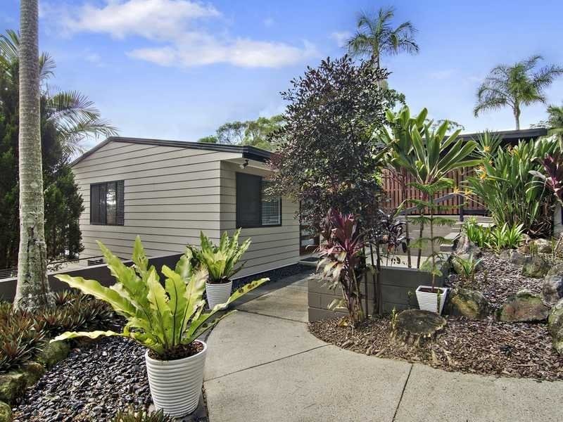 22 Hoffschildt Drive, Currumbin Waters QLD 4223