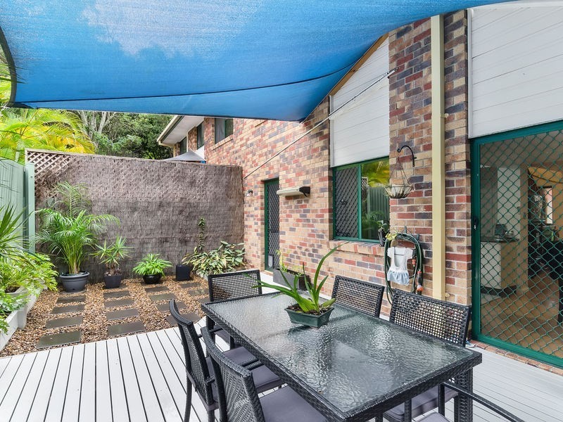 2/3 Karri Court, Burleigh Heads QLD 4220