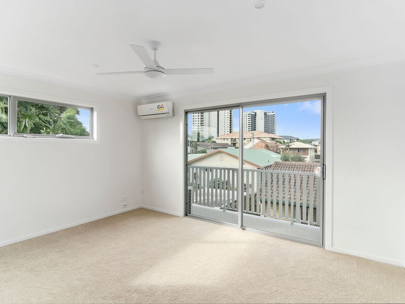 2/113 Leyte Avenue, Palm Beach QLD 4221