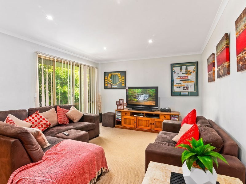 12 Boab Street, Elanora QLD 4221