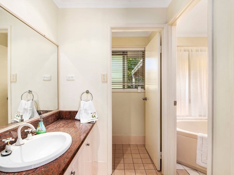 12 Boab Street, Elanora QLD 4221