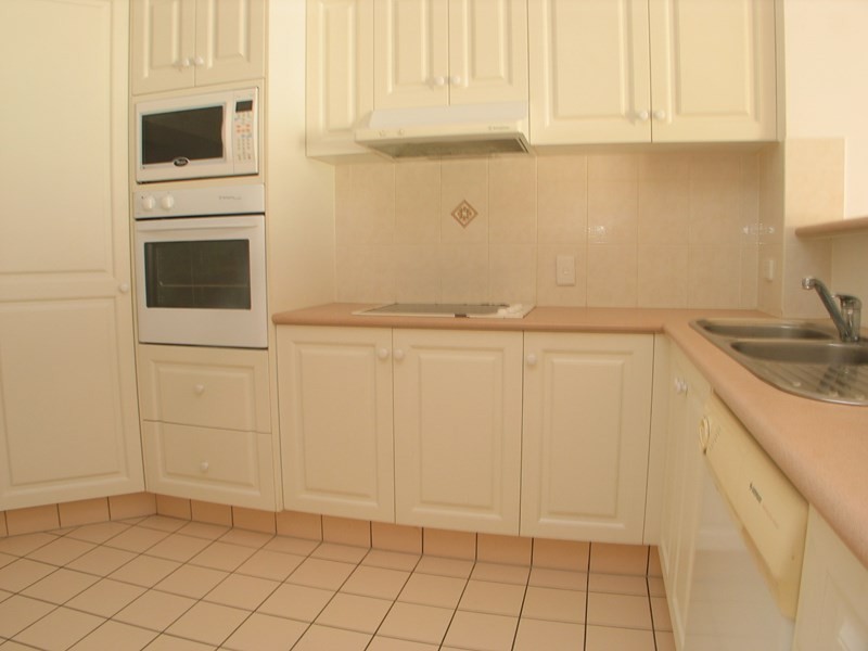 12/1198 Gold Coast Highway, Palm Beach QLD 4221