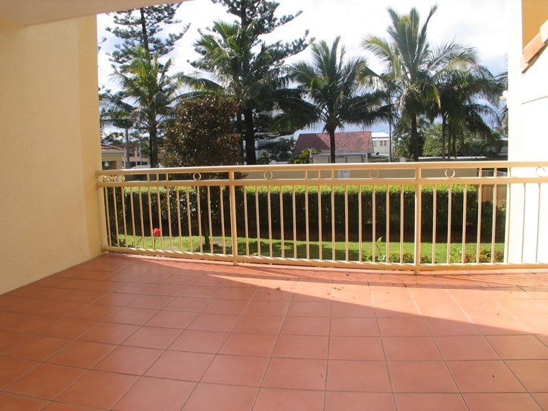 12/1198 Gold Coast Highway, Palm Beach QLD 4221