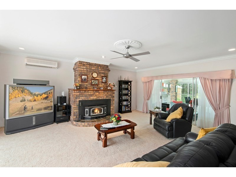 46 Simpsons Road, Currumbin Waters QLD 4223