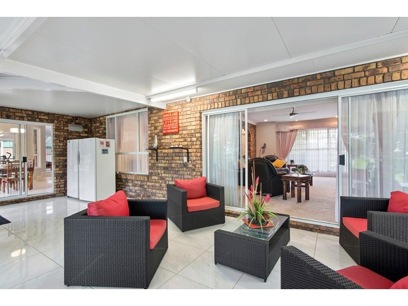 46 Simpsons Road, Currumbin Waters QLD 4223