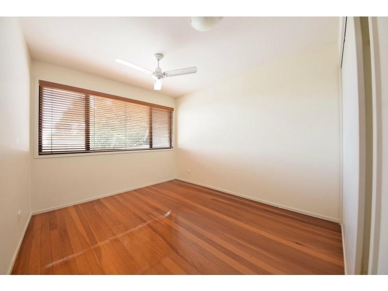 3 Buckingham Way, Elanora QLD 4221