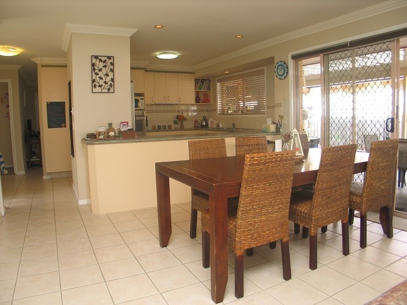 78 Silver Glade Drive, Elanora QLD 4221